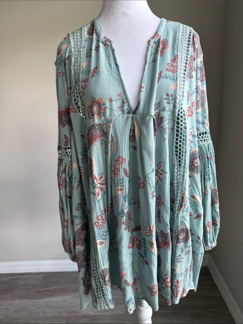 Free People women’s tunic blouse